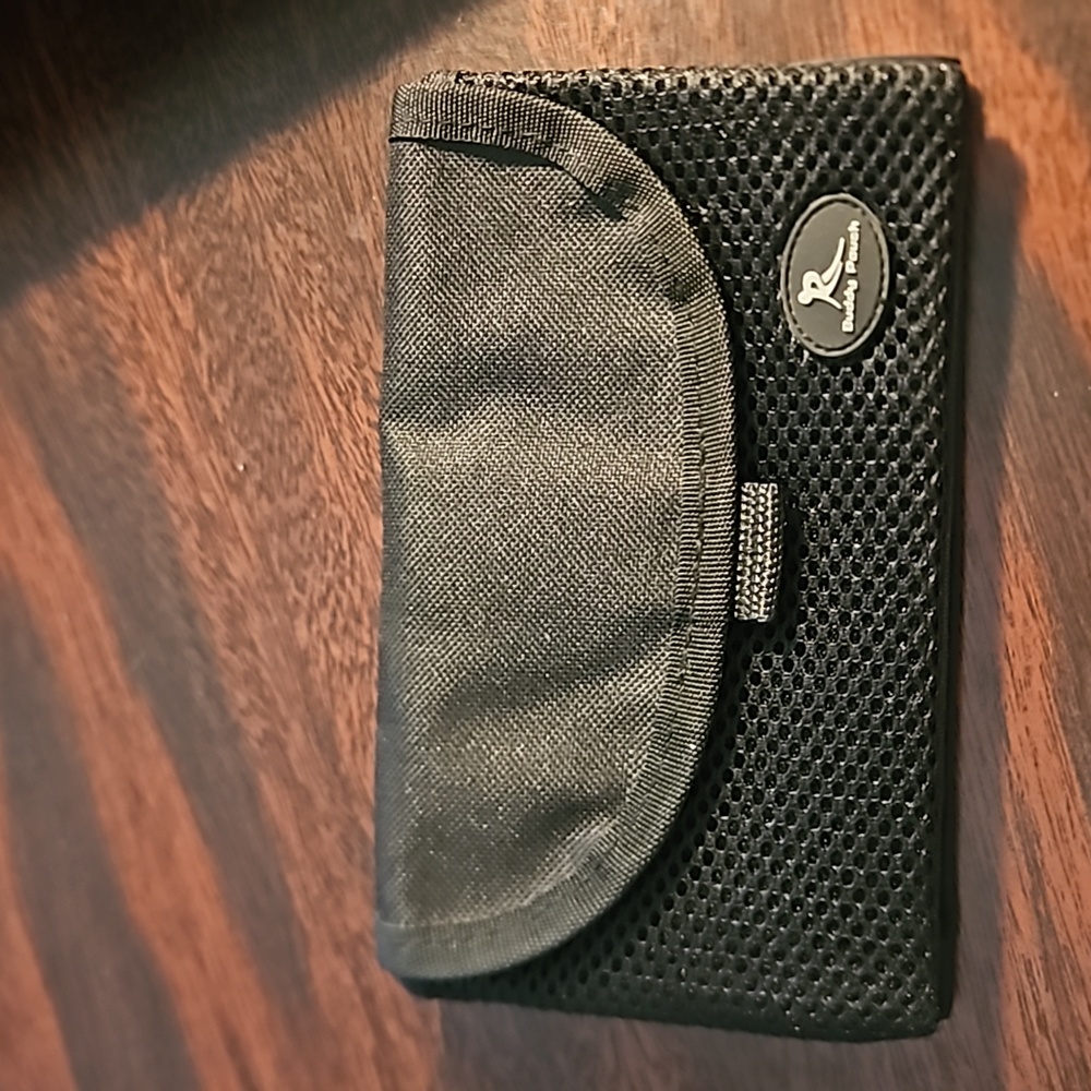 Buddy Pouch